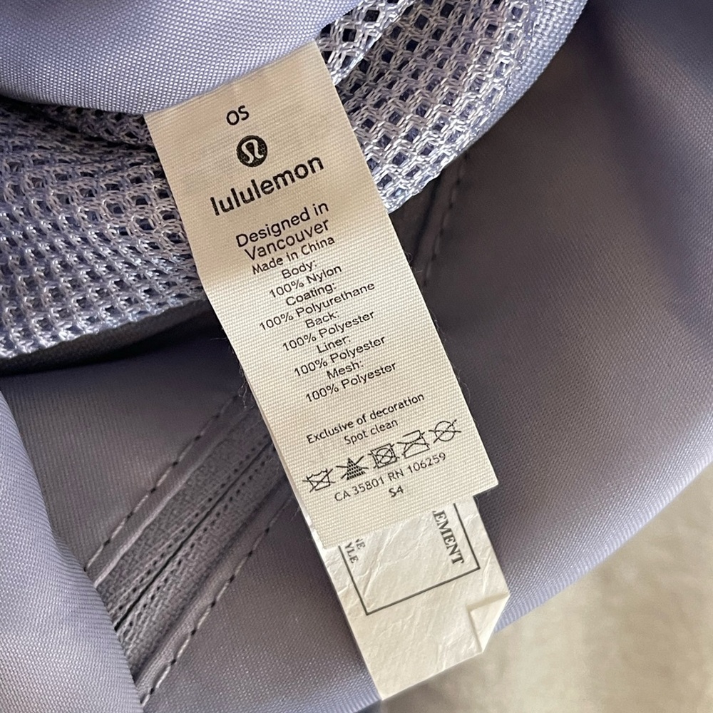Lululemon Carry Onward Rucksack Mini Vol 9L in Berry Mist - Picture 13 of 16
